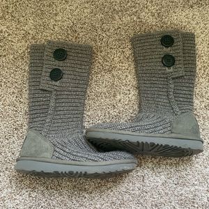 Ugg Winter Boots for Girl Size 2